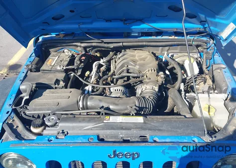 2012 Jeep Wrangler Unlimited Sport z USA, uszkodzony, nr VIN 1C4BJWDG6CL107380